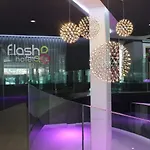 ホテル Flash - Recommended Adults Only 4 Sup ベニドルム