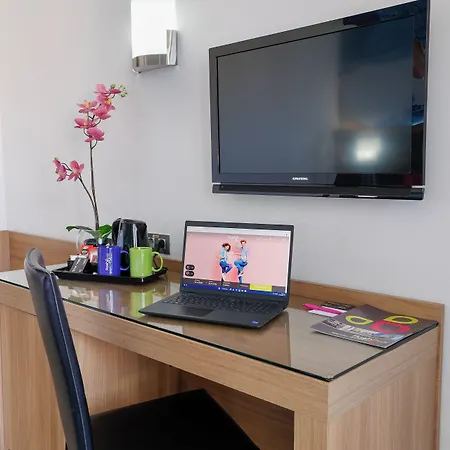 Ξενοδοχείο Flash - Recommended Adults Only 4 Sup