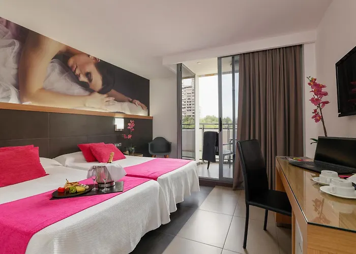 Flash - Recommended Adults Only 4 Sup Hotel 4*