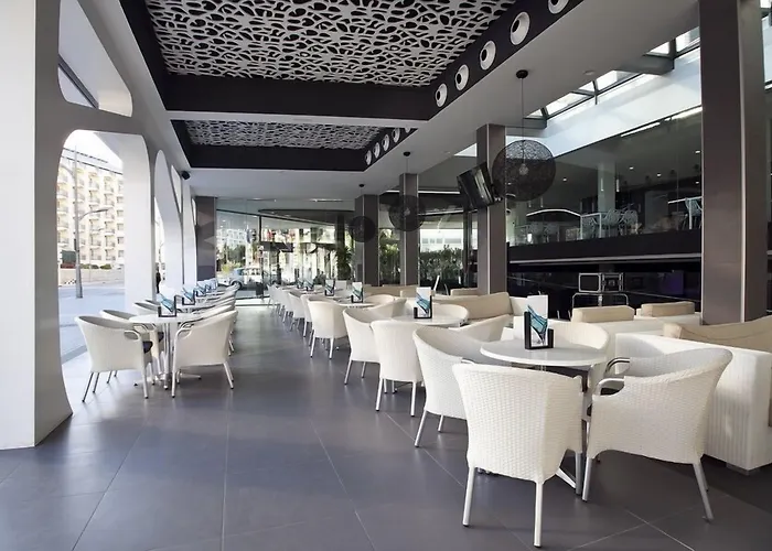 Hotel Flash - Recommended Adults Only 4 Sup 4*