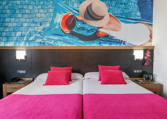 Hotel Flash - Recommended Adults Only 4 Sup