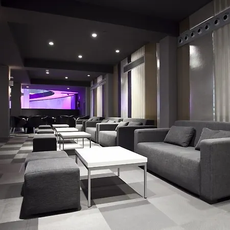 Flash - Recommended Adults Only 4 Sup 호텔 베니돔