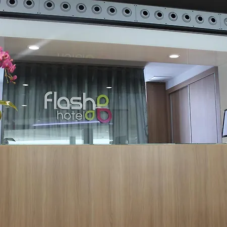 호텔 Flash - Recommended Adults Only 4 Sup 4*