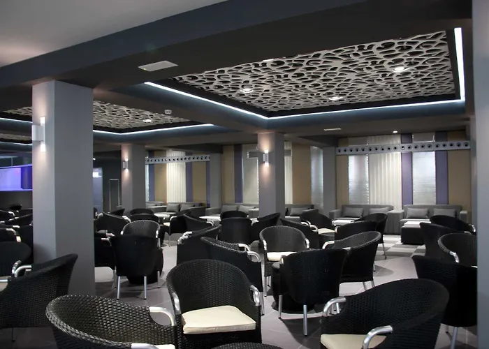 Flash - Recommended Adults Only 4 Sup